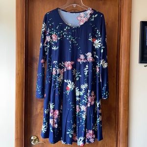 Brand new! Long sleeve dress- with pockets!